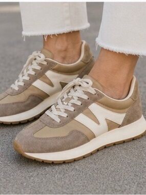 Somiliss Neutral Beige & White Women's Casual Sneakers